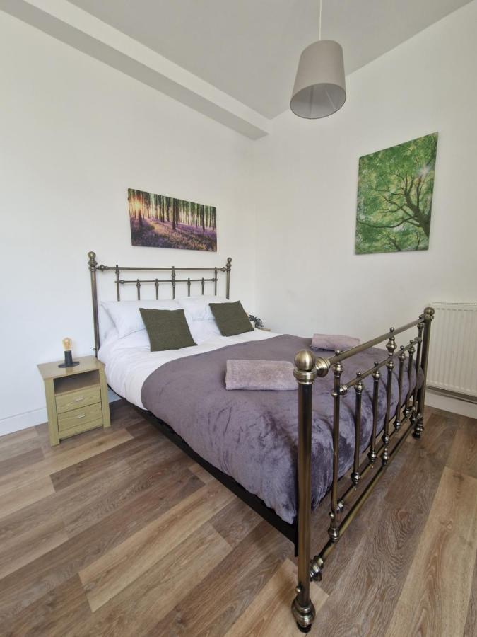 Apartment Direct Prices, Apartment, Free Parking, Wifi, Central, Quiet Exeter