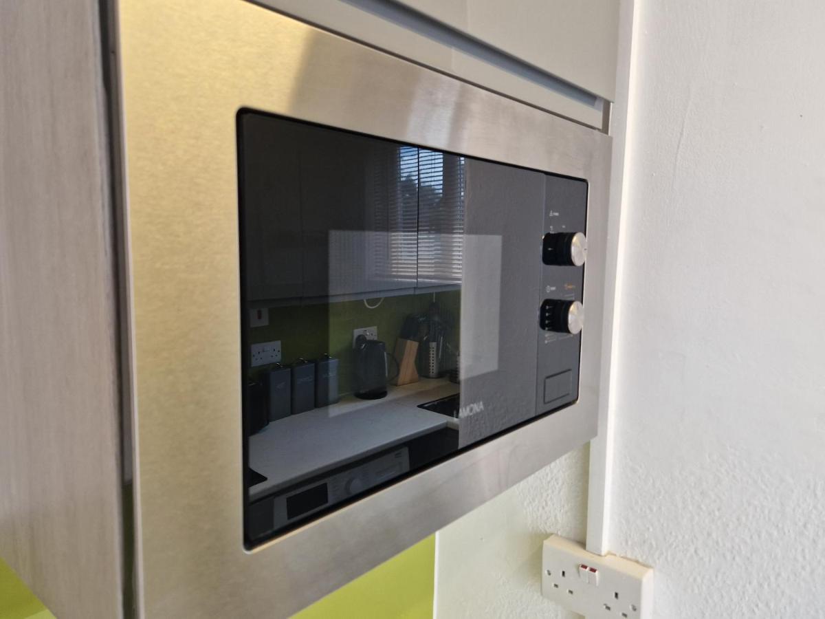 Direct Prices, Apartment, Free Parking, Wifi, Central, Quiet * Exeter